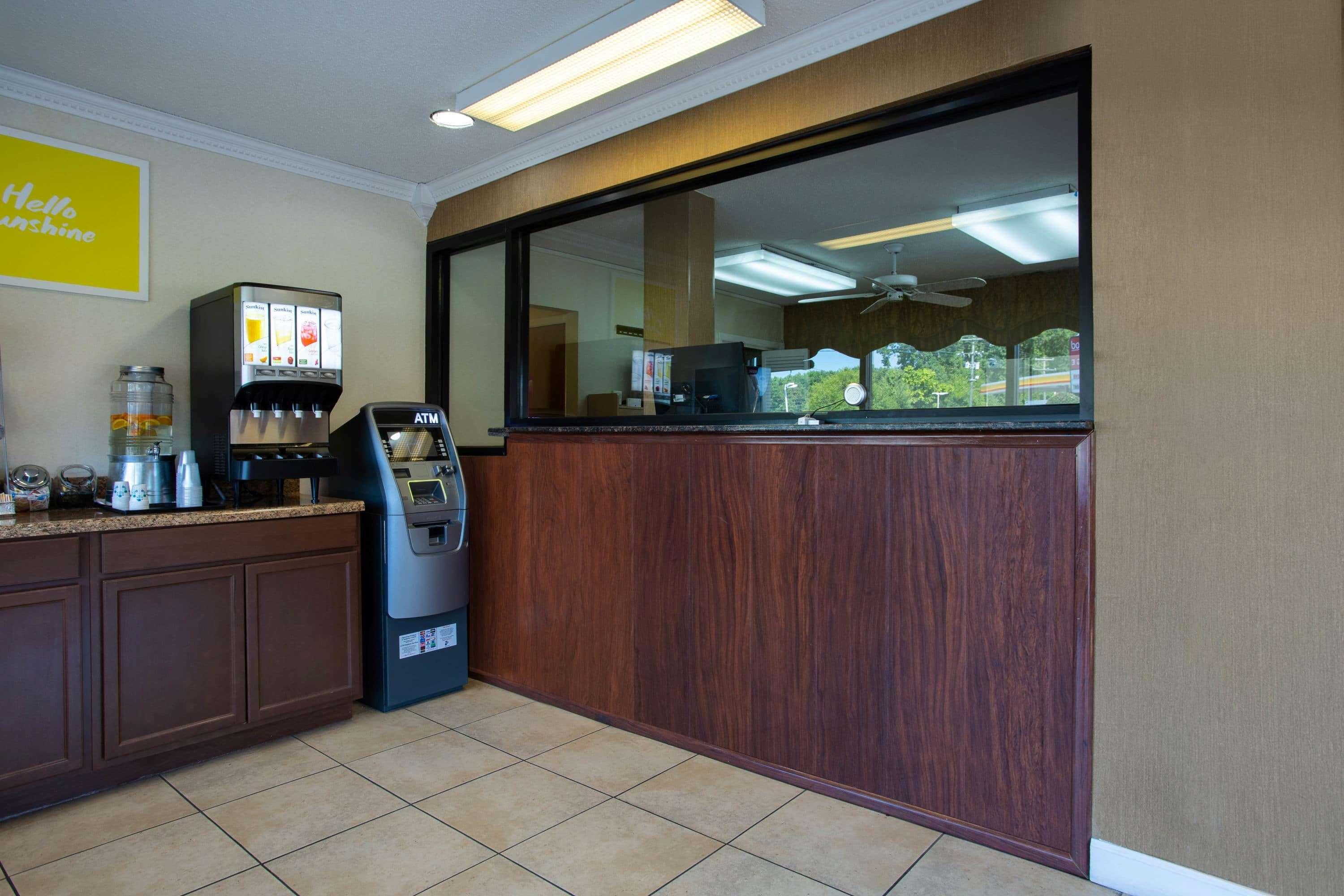 Days Inn By Wyndham Chesapeake Exteriör bild